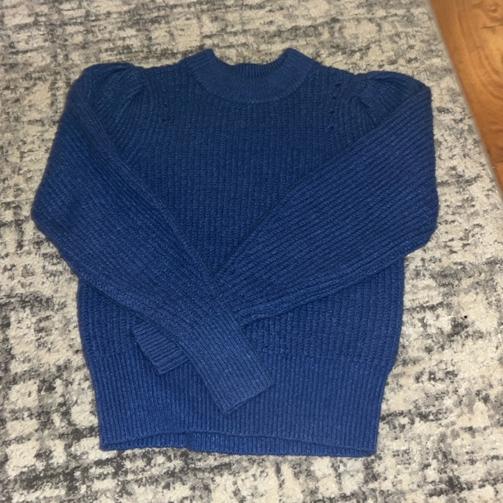 Women’s Sweater